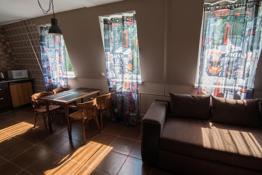 Dragomir Apartments Cherkasy Room photo